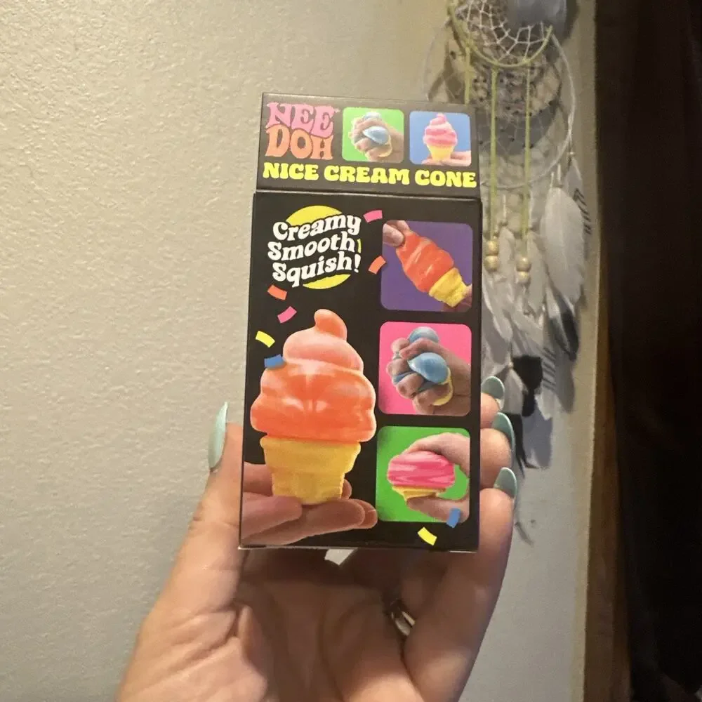 Schylling NeeDoh schylling needoh